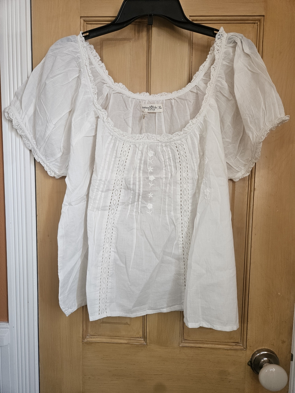 NATURAL LIFE Cream Eyelet Peasant Blouse